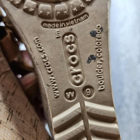 Crocs A-Leigh Leather Slide Sandal Tan/Cork Size 9 200414 - Picture 4 of 8